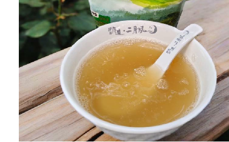 春日出游，保溫杯里面放什么最好，二月風(fēng)有機(jī)野生葛根粉陪你潤(rùn)養(yǎng)全程