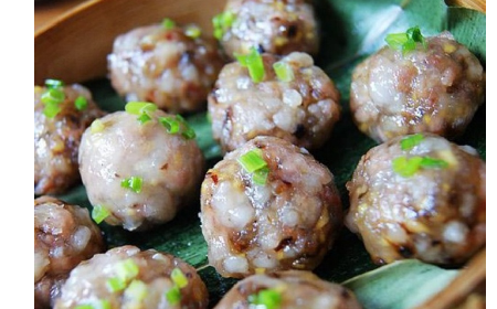 葛尚好生活｜周末圍坐，揉出一鍋藏著煙火與歡喜的葛粉圓子